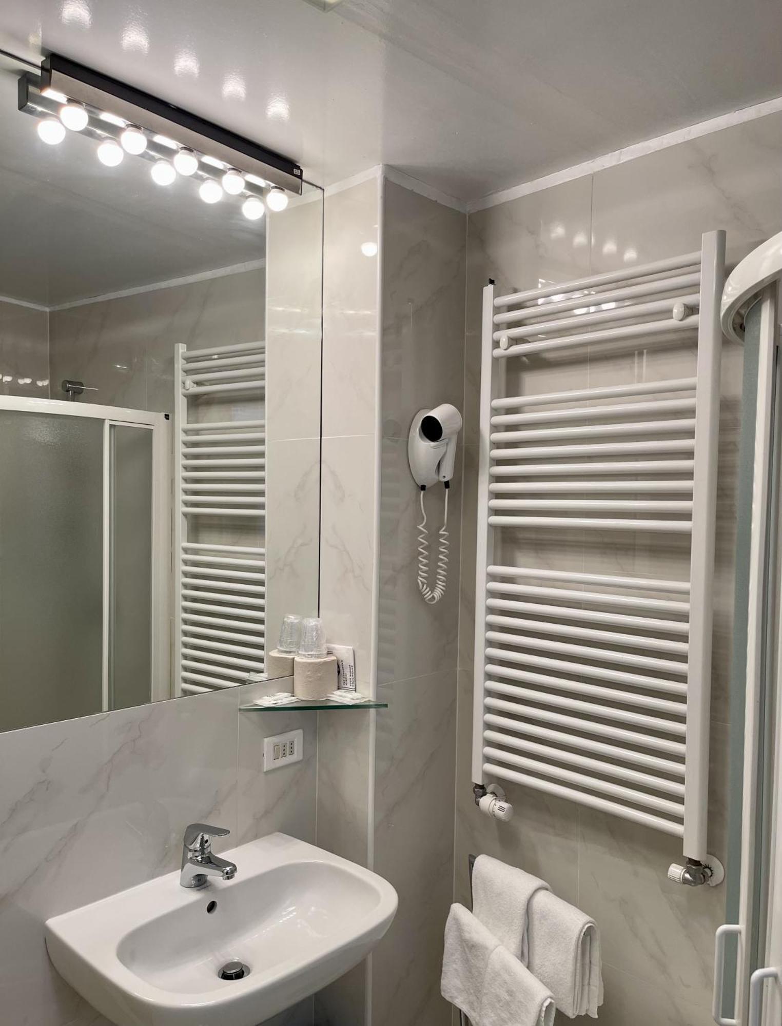 Europa Fiera Rho Hotel Luaran gambar